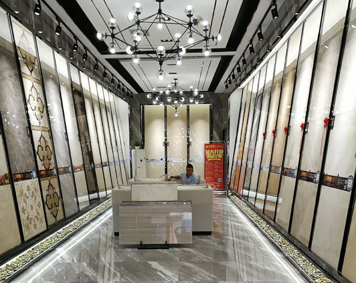 【实景案例】陶瓷一线品牌南宫娱乐瓷砖重庆垫江200方专卖店鉴赏