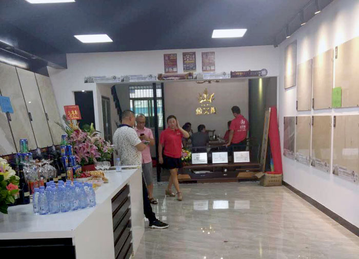 陶瓷一线品牌南宫娱乐瓷砖澄海店十一开业，，，，，，好礼、优惠送一直