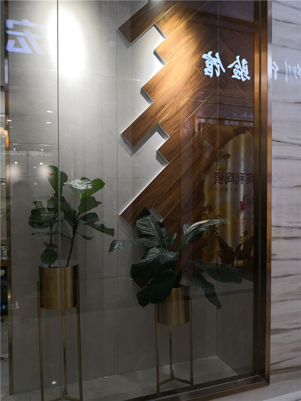 南宫娱乐深圳沙井青春馆