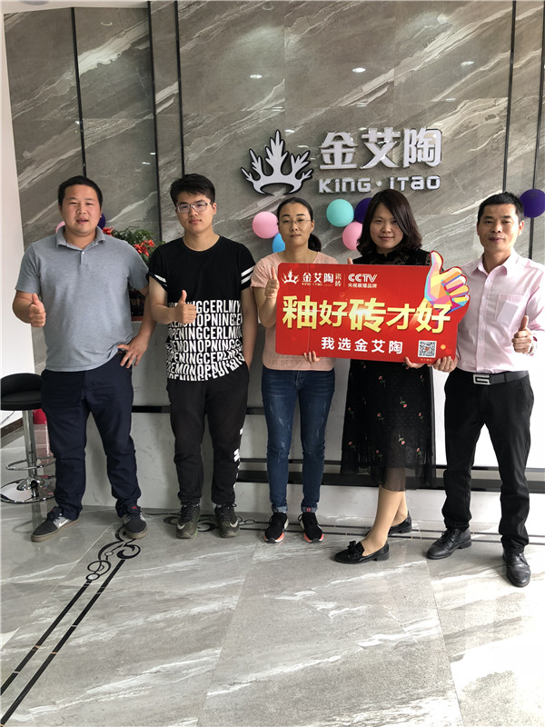 南宫娱乐江苏江阴青春馆
